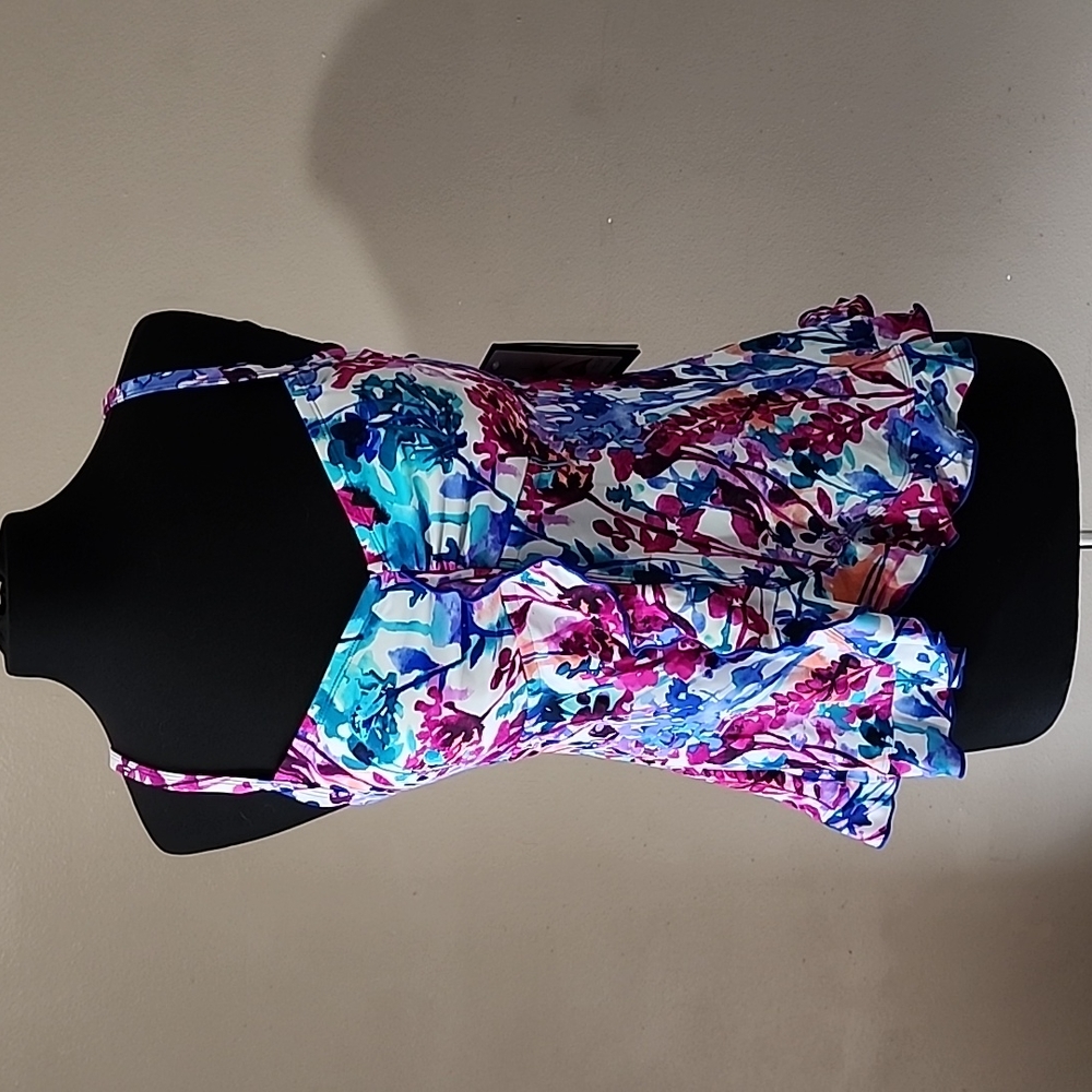 Maxine of Hollywood swim top